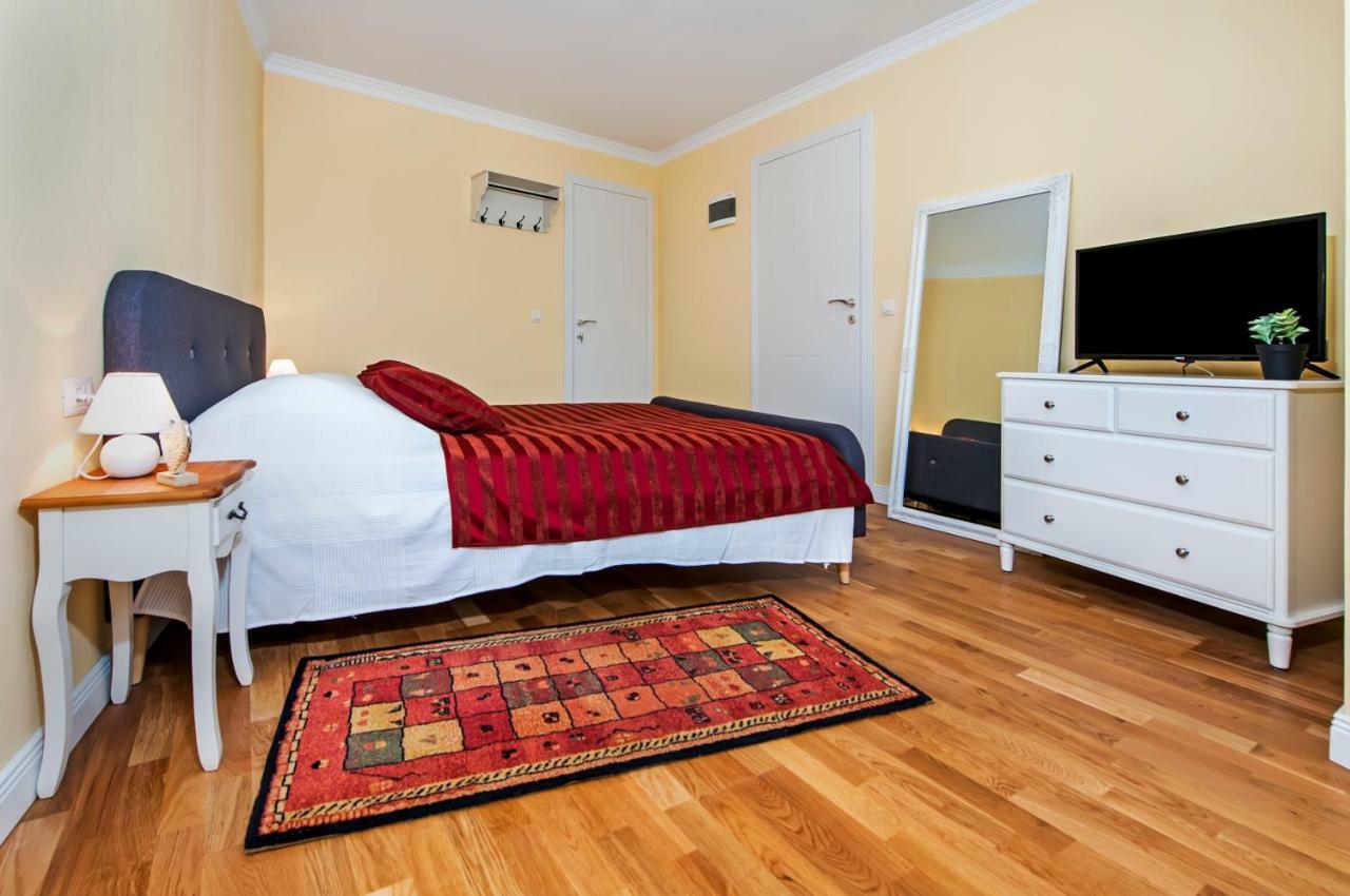 Adriatic Royal Sea View Apartment Rovinj Exterior photo