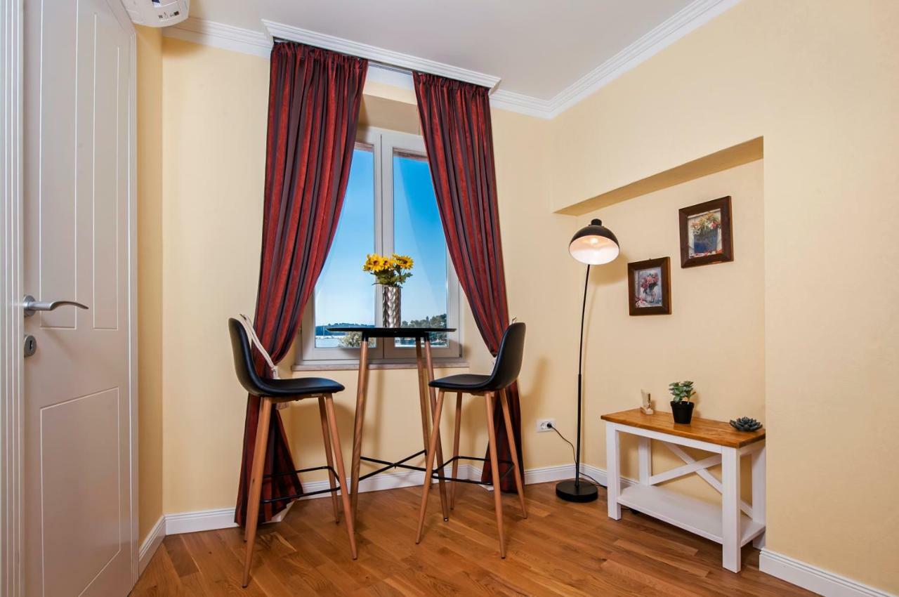 Adriatic Royal Sea View Apartment Rovinj Exterior photo